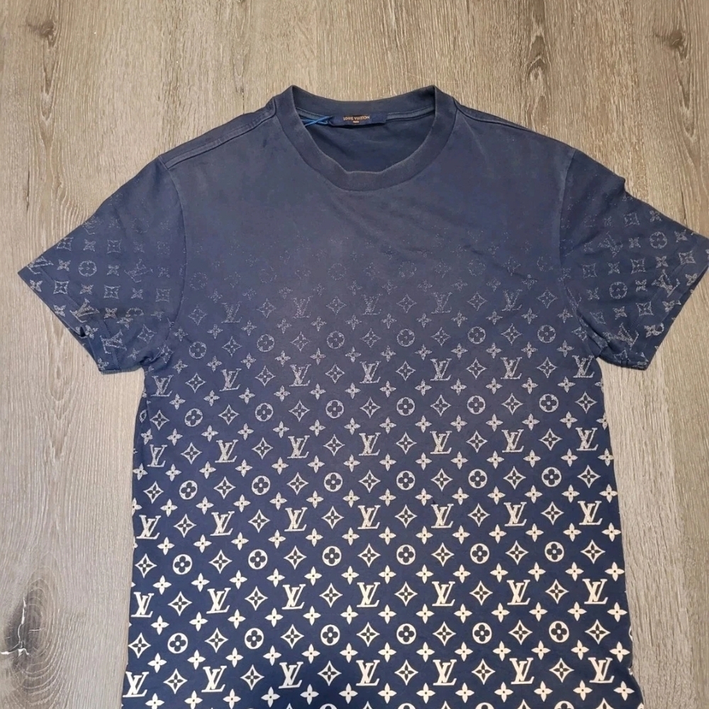 Louis Vuitton Navy Monogram Mens Medium T Shirt